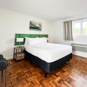 thumbnail: Rooms