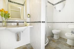 thumbnail: Bathroom