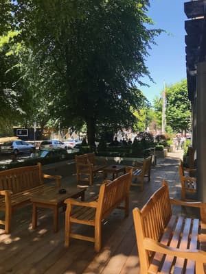thumbnail: Terrace/patio