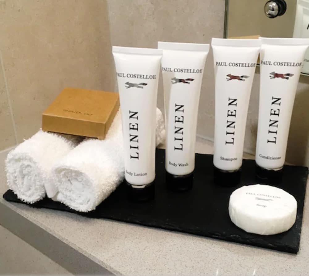 Bathroom amenities