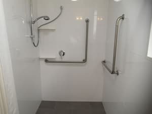 thumbnail: Bathroom shower