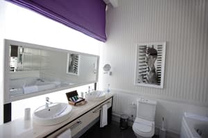 thumbnail: Bathroom
