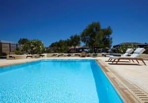 thumbnail: Outdoor pool