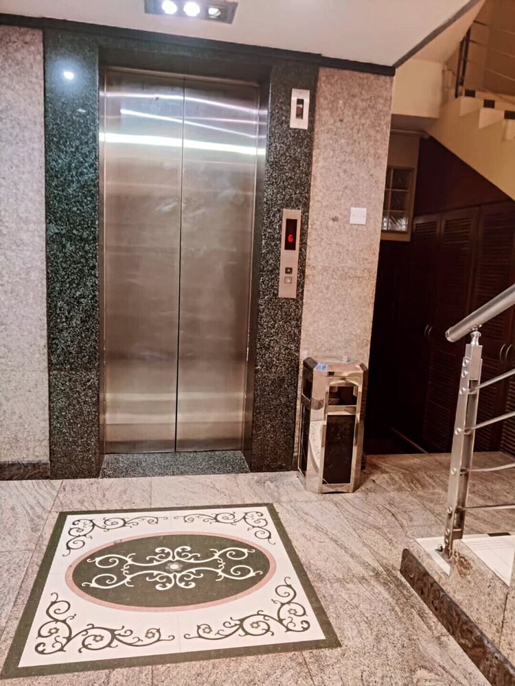 Elevator