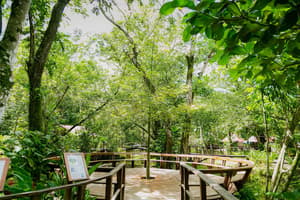 thumbnail: Exterior