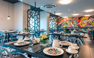thumbnail: Breakfast area