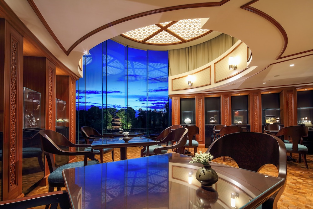 Executive lounge