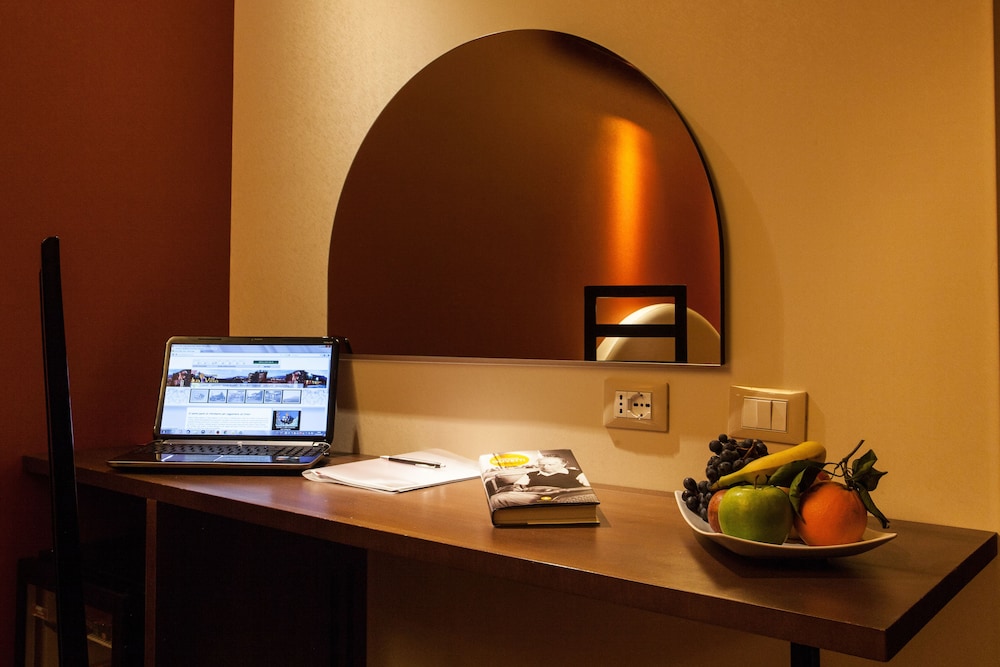 In-room business center