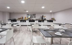 thumbnail: Restaurant