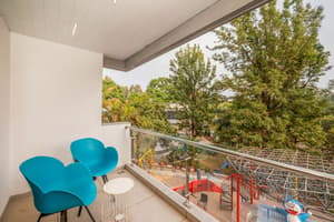 thumbnail: Balcony