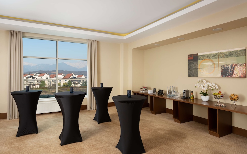 Meeting facility