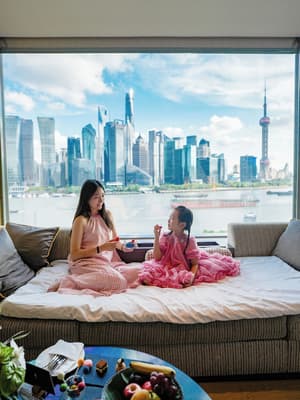 thumbnail: In-room dining