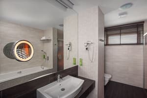 thumbnail: Bathroom