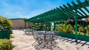 thumbnail: BBQ/picnic area