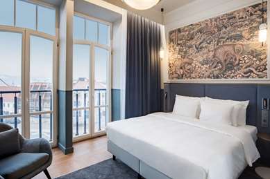 Guest Room,On-Site
