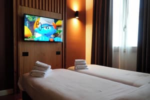 thumbnail: Room