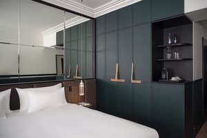 thumbnail: Room