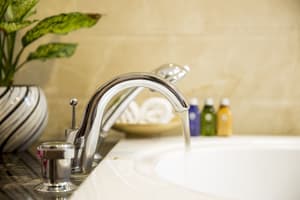 thumbnail: Deep soaking bathtub