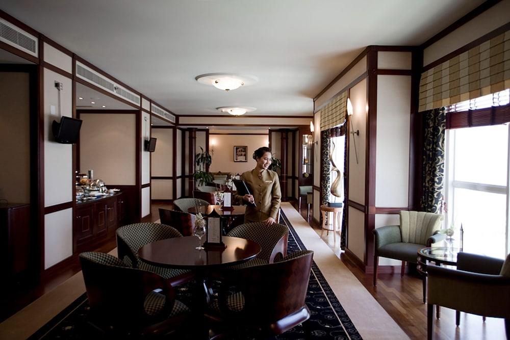 Executive lounge