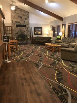 thumbnail: Reception hall