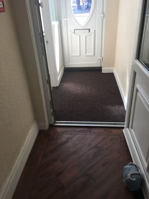 thumbnail: Interior entrance
