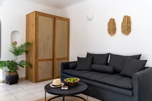 thumbnail: Living area