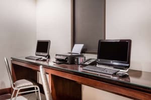 thumbnail: Business center