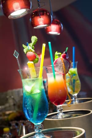 thumbnail: Bar (on property)