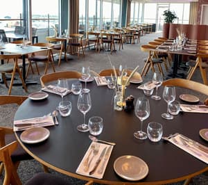 thumbnail: Restaurant