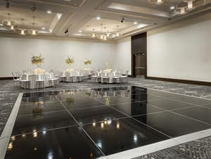 thumbnail: Indoor wedding