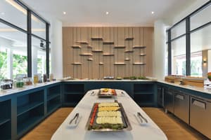 thumbnail: Breakfast area