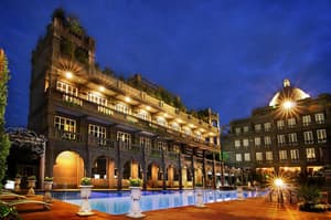 thumbnail: Outdoor pool