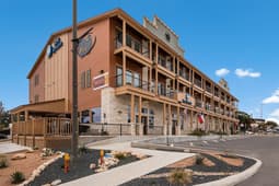 Best Western Bandera Suites & Saloon