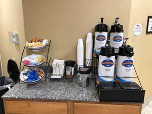 thumbnail: Coffee service
