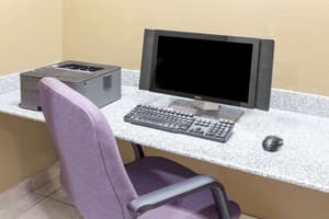 thumbnail: Business center