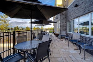 thumbnail: Terrace/patio