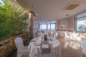 thumbnail: Banquet hall