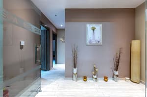 thumbnail: Interior