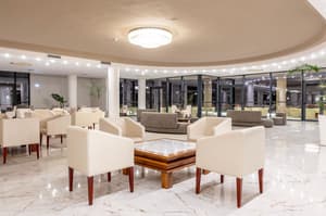 thumbnail: Interior
