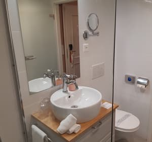 thumbnail: Bathroom