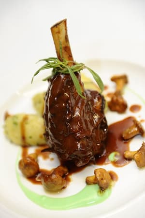 thumbnail: Dining