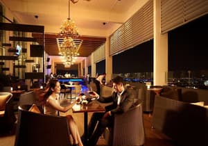 thumbnail: Dining