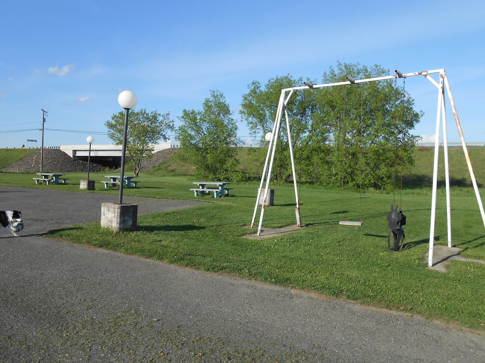 Children's play area - outdoor