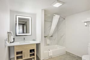 thumbnail: Accessible bathroom