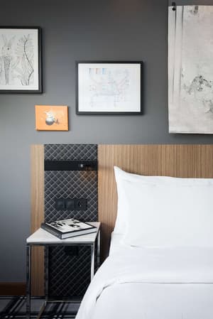 thumbnail: Room