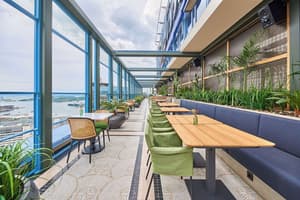 thumbnail: Restaurant