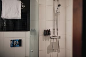 thumbnail: Bathroom