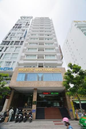 thumbnail: Front of property