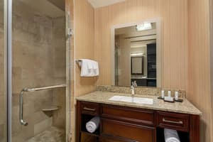 thumbnail: Bathroom shower