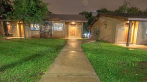 thumbnail: Exterior